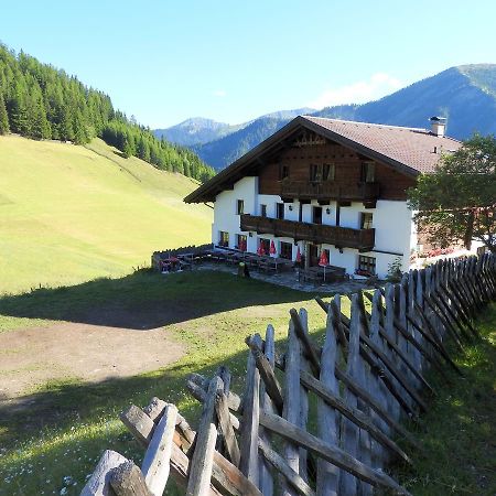 Berggasthof Steckholzer Sankt Jodok am Brenner Exterior photo